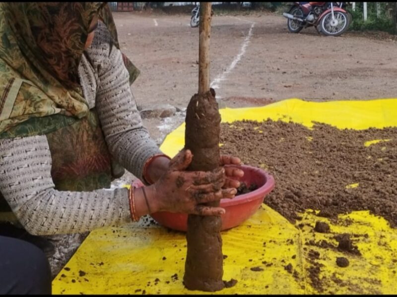 श्री राम मंदिर उद्घाटन अवसर के लिए उज्जैन में बन रही है 51 किलो की अगरबत्ती । 22 जनवरी को उज्जैन में ही करेंगे प्रज्वलित ।